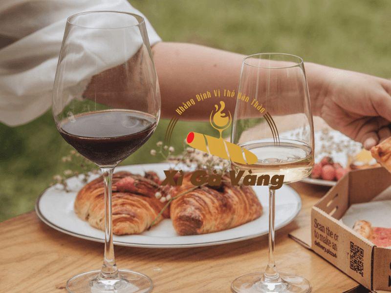 Nếu điều kiện cho phép, bạn hãy mua cả <yoastmark class=